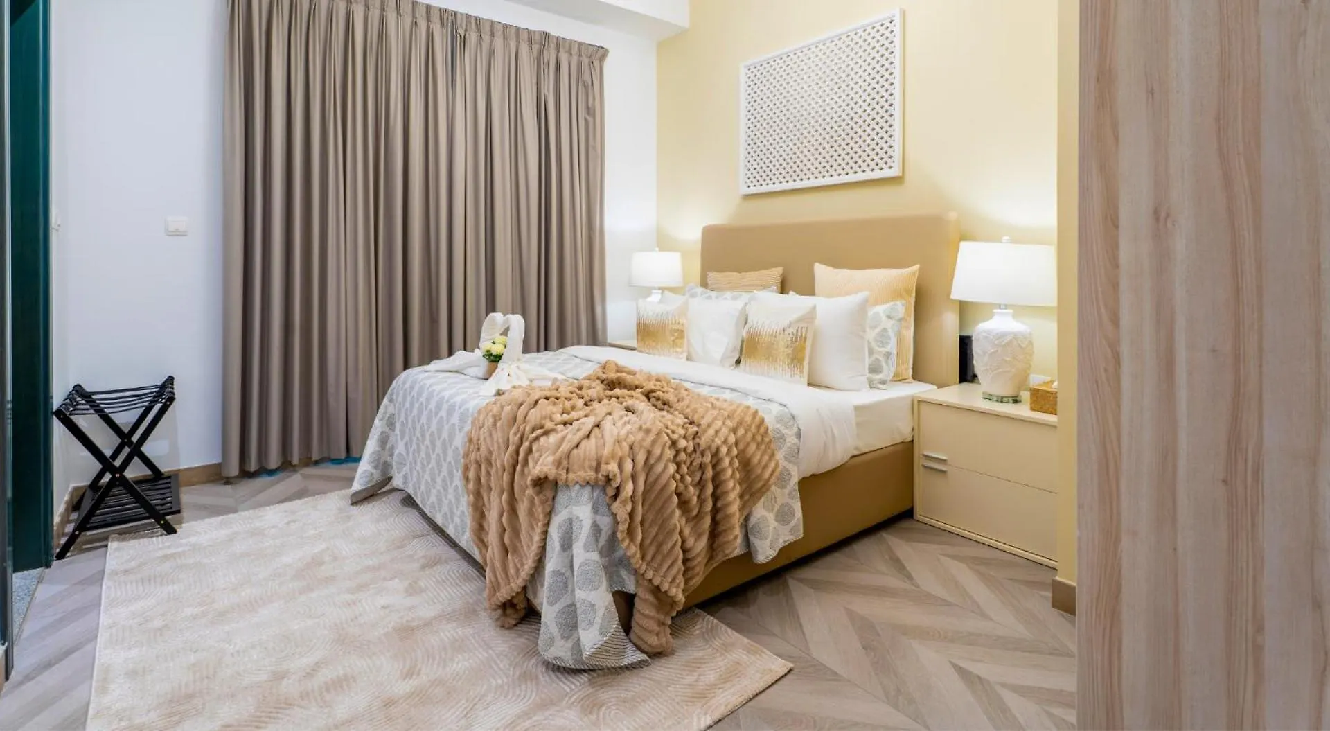 Downtown 2Bhk Family Retreat Apartment Dubai 0*,