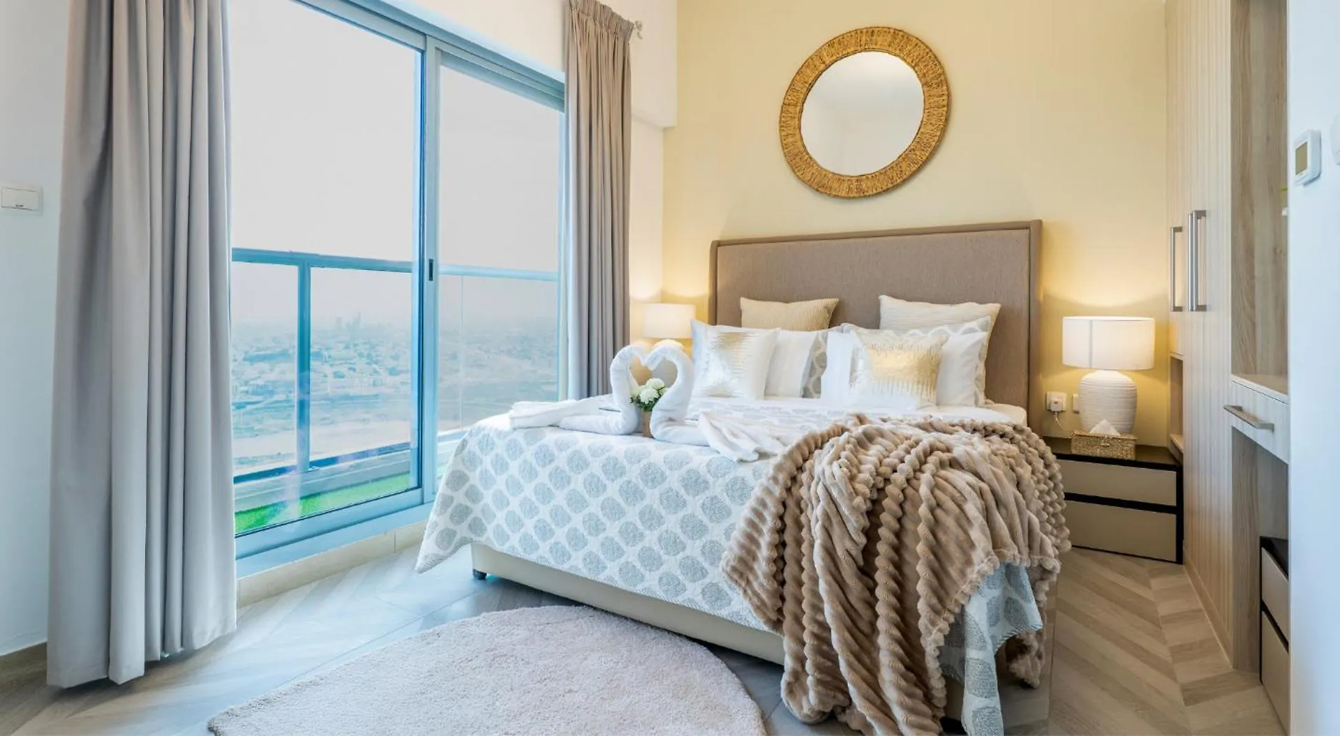 Downtown 2Bhk Family Retreat Apartment Dubai 0*,  United Arab Emirates