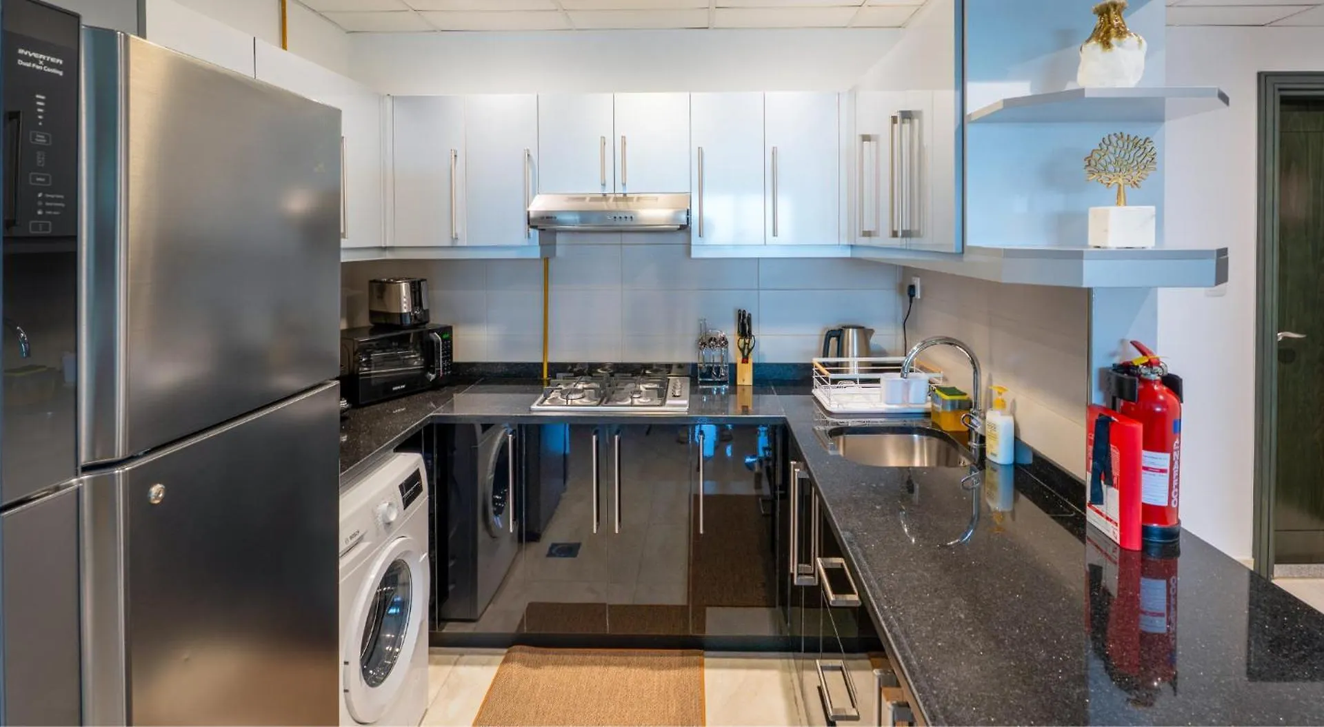Downtown 2Bhk Family Retreat Apartment Dubai