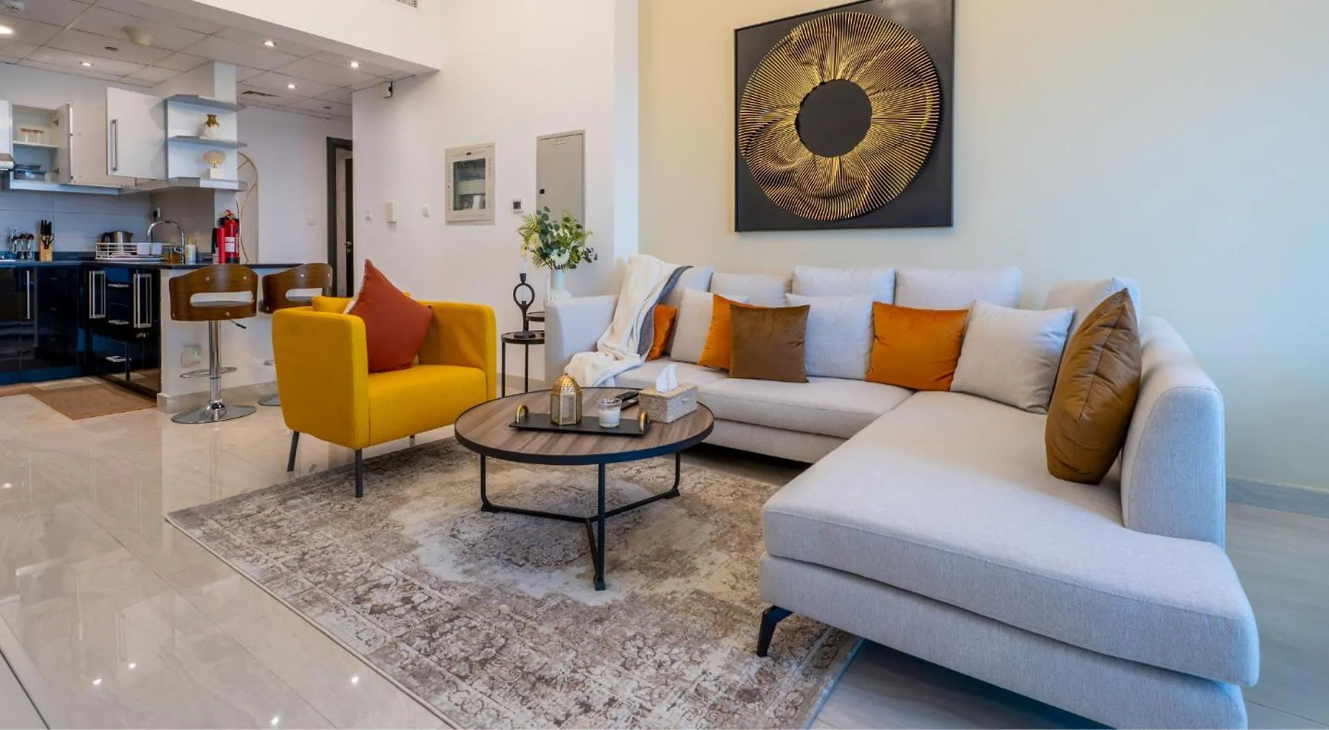 Downtown 2Bhk Family Retreat Apartment Dubai